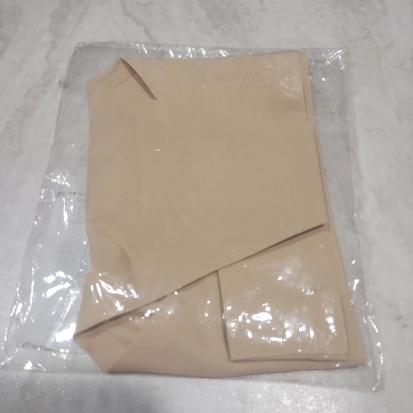 Bambody Thong - Picture 7 of 9